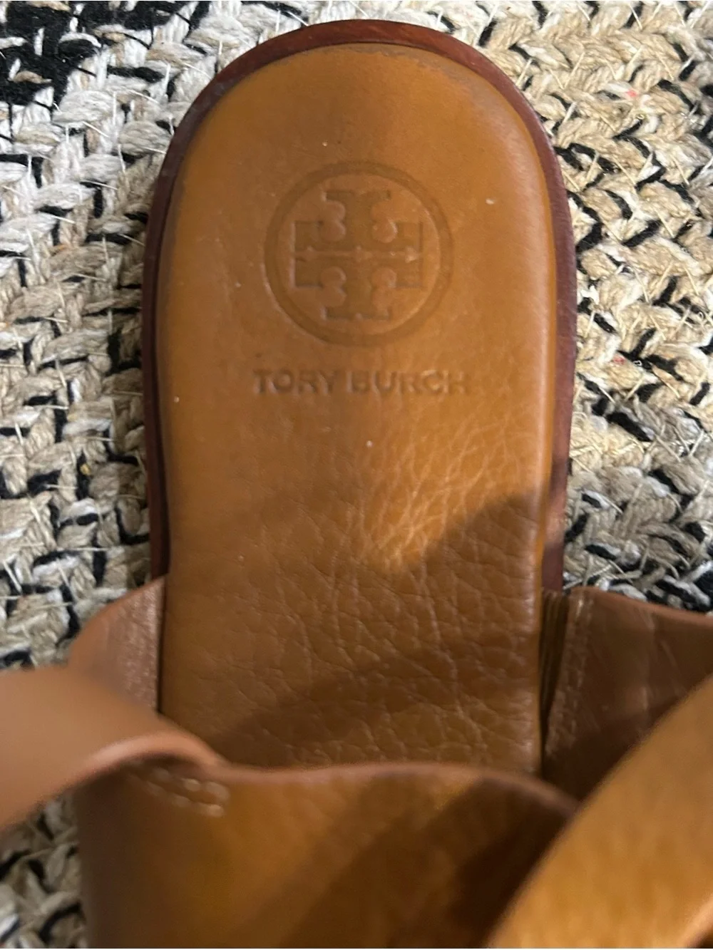Tory Burch Tan Leather Logo Thong Sandals with Gold Medallions - Picture 3 of 5